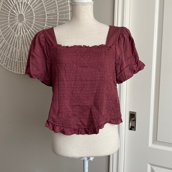Torrid - Stretch Challis Smocked Puff Sleeve Crop Top in "Wild Ginger Burgundy"  - Picture 2 of 13